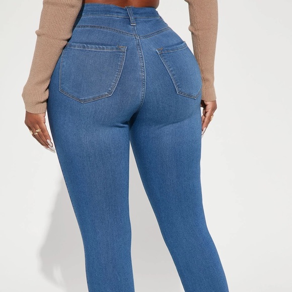 ☀️ 6 for $26 ☀️ Classic Button Up Skinny Jeans - Picture 7 of 7